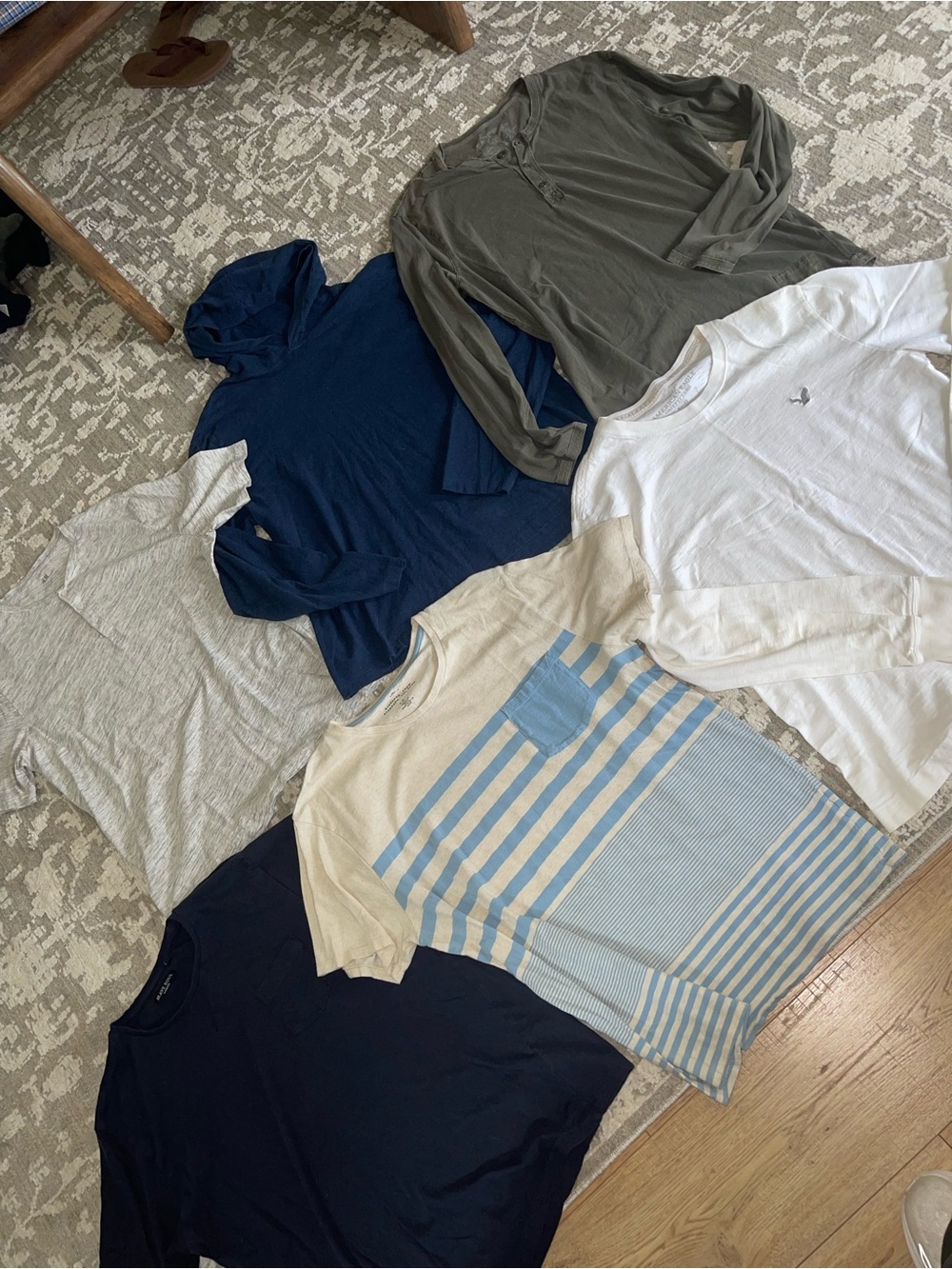 Assorted Men's Long & Short Sleeve Tops in Navy, Olive, White, Gray, Cream